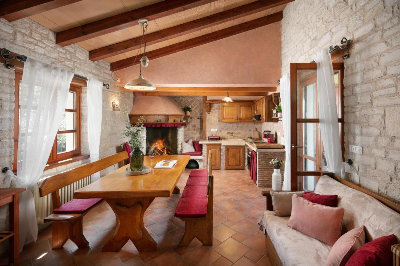 Apartments Valter 881 Novigrad Istria Esterno foto